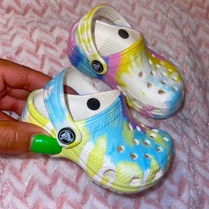 🐊💖Tye Dye Infant Crocs💖🐊